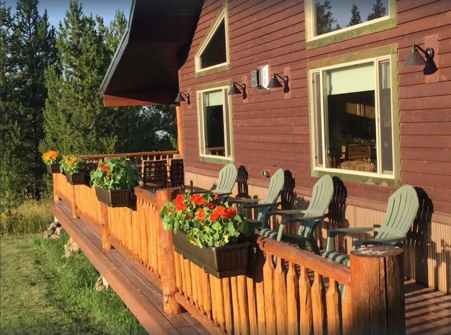 Fox Den Lodge West Yellowstone Zewnętrze zdjęcie